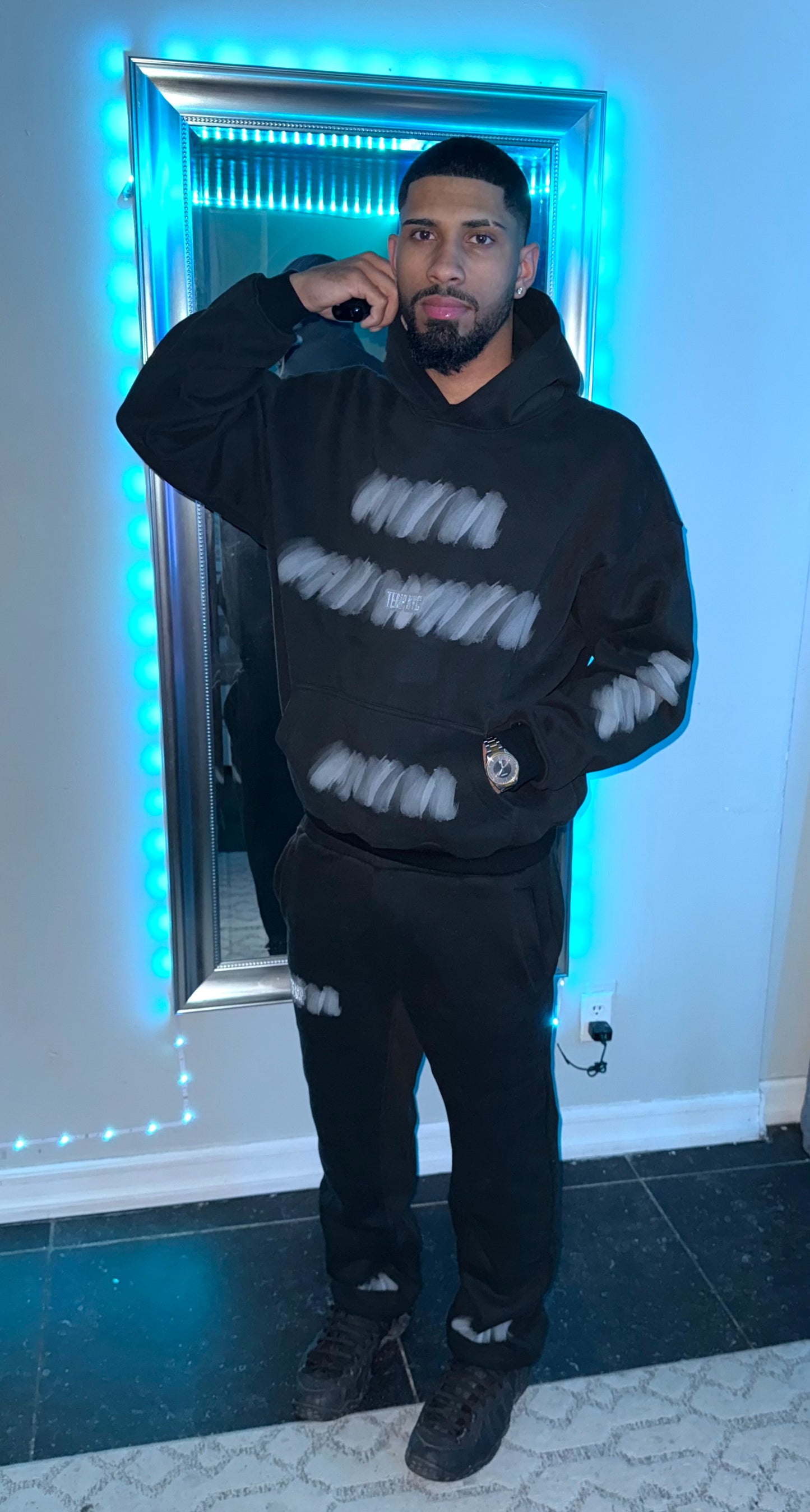 BLACK ON BLACK 🖤🩶